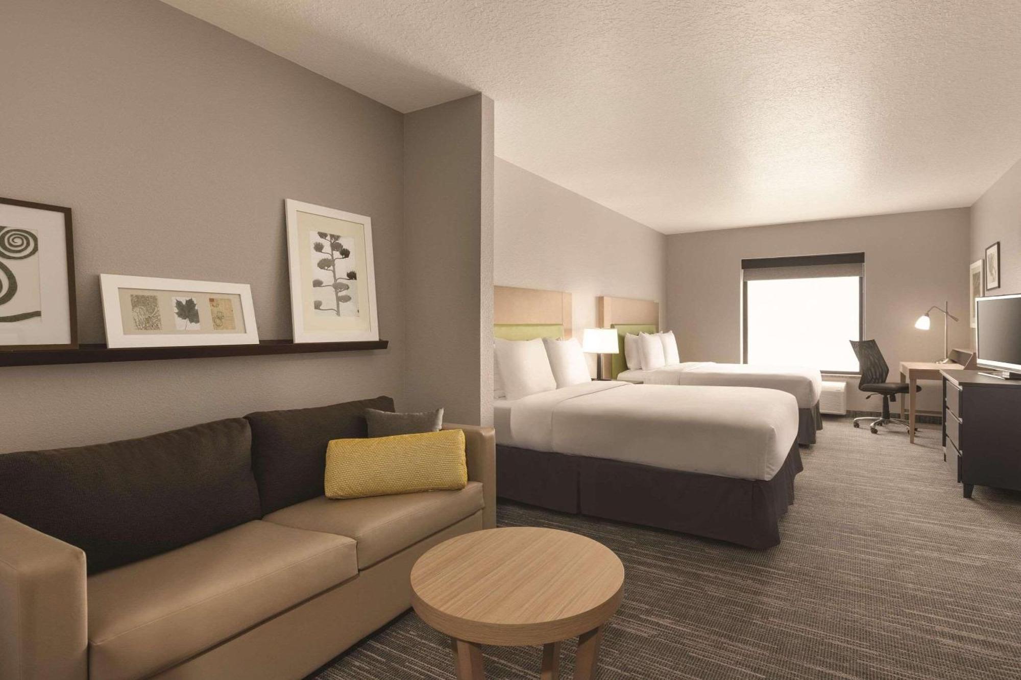 Country Inn & Suites By Radisson, Rj Stadium - Tampa Airport East Exterior photo
