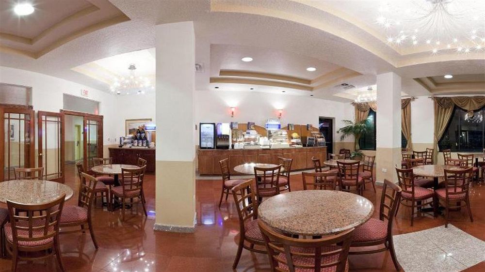 Country Inn & Suites By Radisson, Rj Stadium - Tampa Airport East Exterior photo